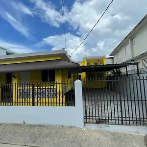 Holiday home Aponte-walking Distance To Ocean Park Beach, Restaurants, Bars, Trendy Calle Loiza San Juan